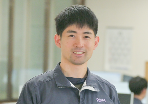 先輩社員の声01