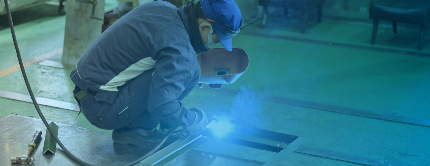 備南工業　スライド02